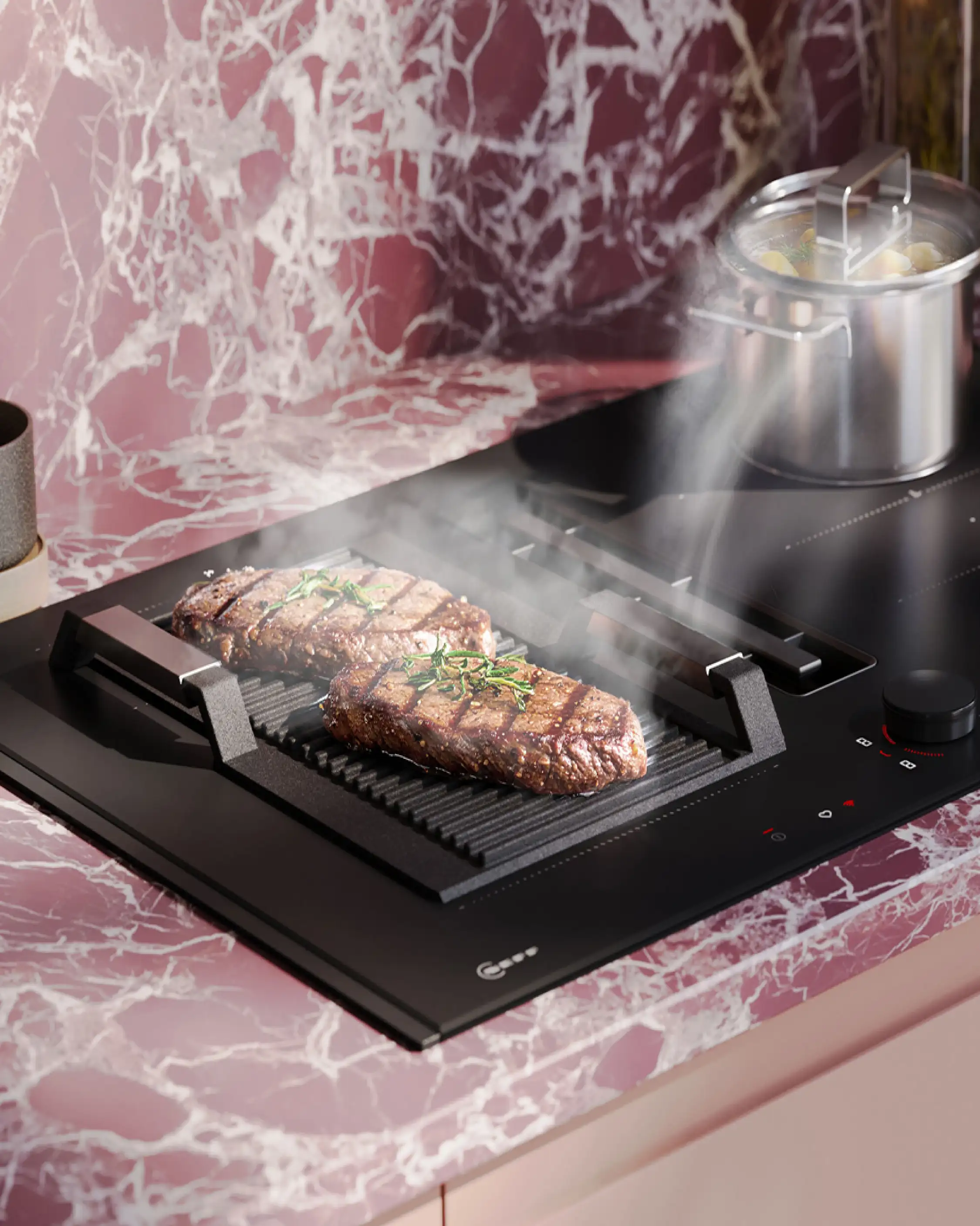 Kochfelder jetzt auch in elegant mattem Finish.