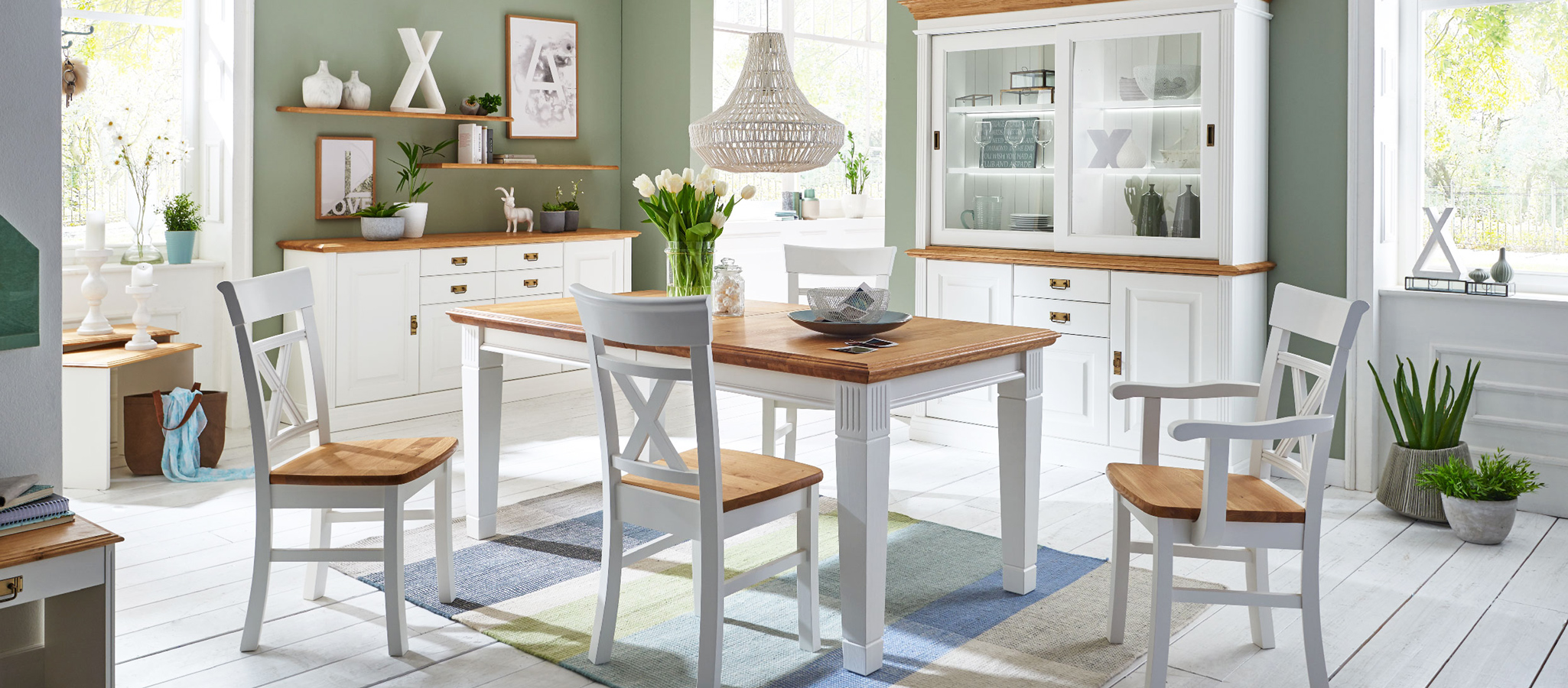 Esszimmer, Esstisch, Mobiliar, Tabelle, Innenarchitektur